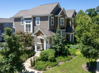 197 2nd Ave, Fontana, WI