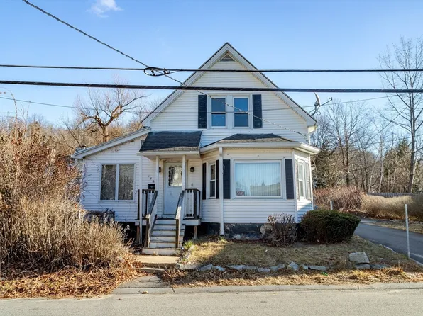 156 Beech St, Fitchburg, MA 01420