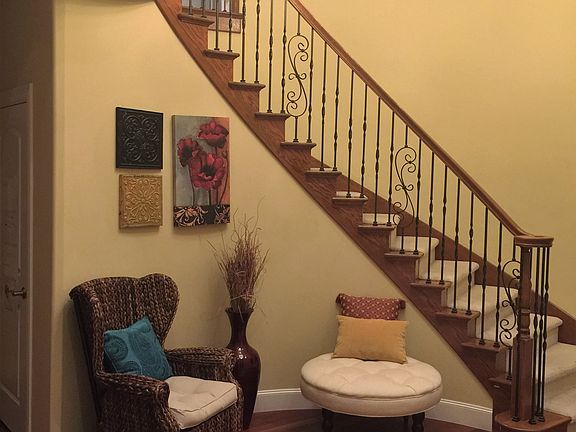 Entry Hall Staircase