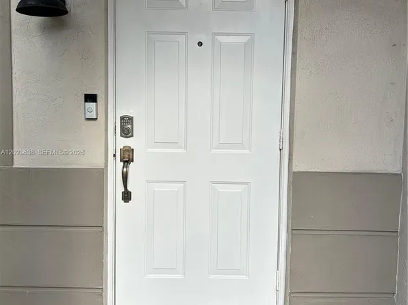 8351 SW 124th Ave APT 101, Miami, FL 33183