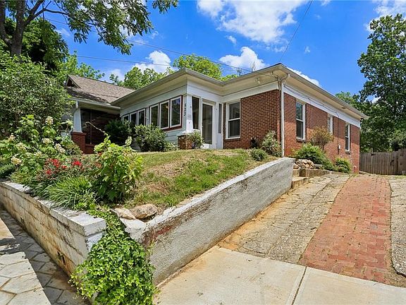2nd image of 523 Candler St