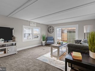 1446 Gibson Rd TRAILER A62, Bensalem, PA 19020