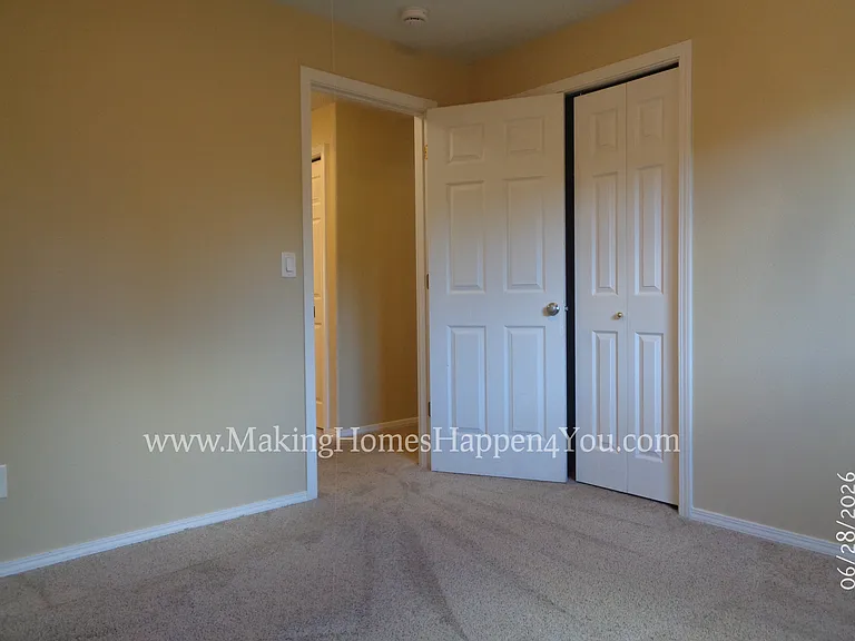 260 SW Oregon Trail Dr — Photo 37
