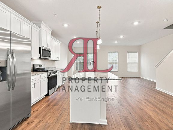 5th image of 4149 Tuller Rd #1