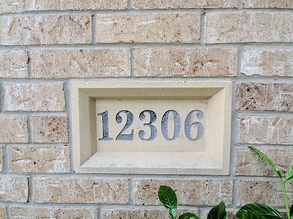 2nd image of 12306 Yukon Valley Ln
