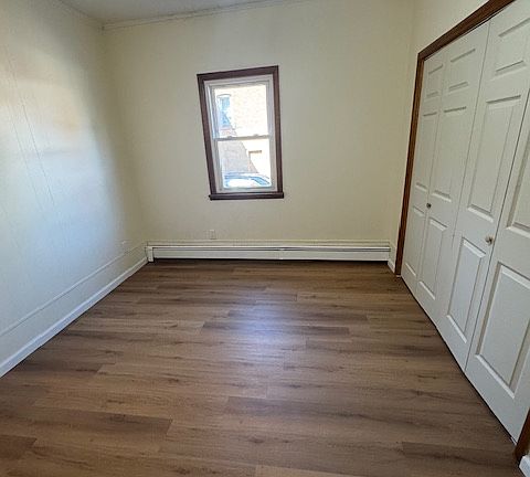 3rd image of 295-297 1st St #2