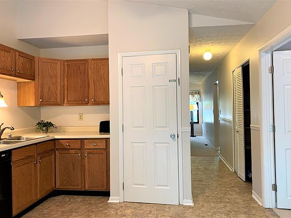 5th image of 1328 Tallberry Dr