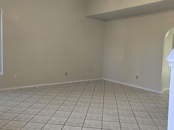 3rd image of 11570 Caballo Lake Dr