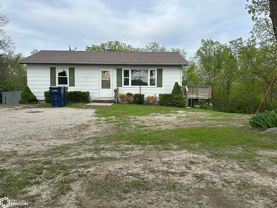 1st image of 19700 Lakeview Rd