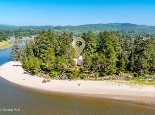 2624 Neawanna St, Seaside, OR 97138