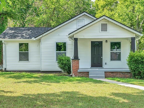 2nd image of 302 Maple St