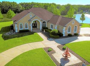 1500 Gingoteague Way, Pekin, IL