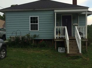 416 NE 3rd St, Paoli, IN 47454