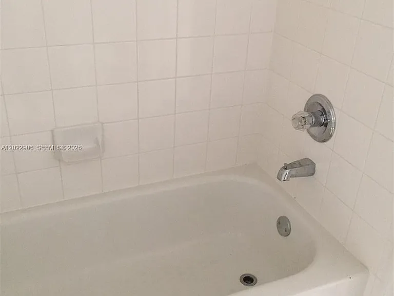 1804 Salerno Cir #1804 — Photo 21