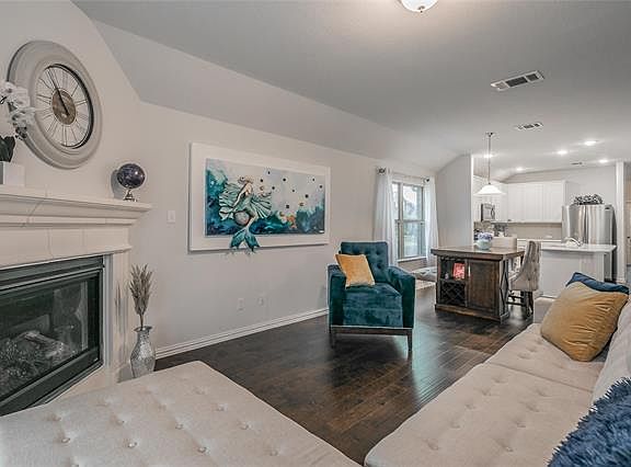 5th image of 2200 Perrymead Dr