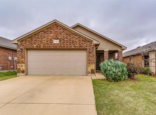 5128 Britton Ridge Ln, Fort Worth, TX 76179