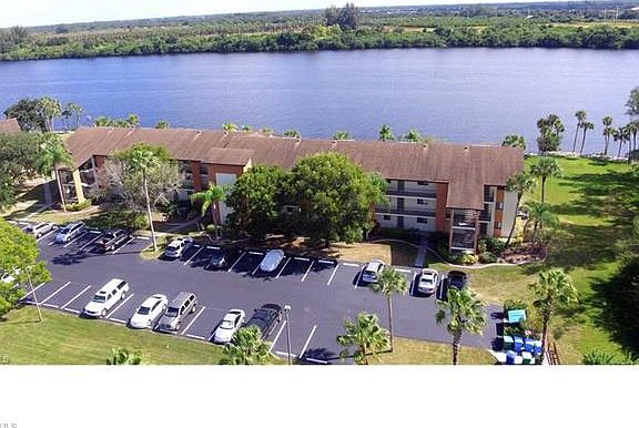 3rd image of 16000 Bay Pointe Blvd #106