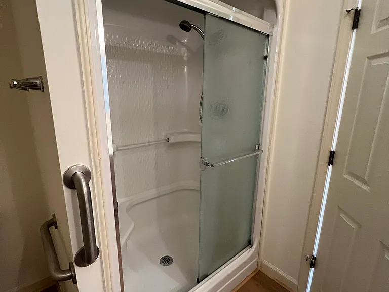 303 Lake Pointe Dr — Photo 17