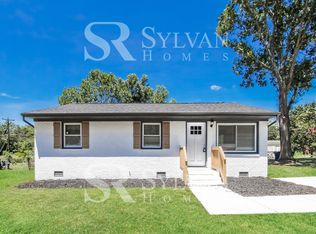 5016 Potter Rd, Matthews, NC 28104