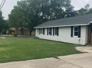 408 NW 9th St, Guymon, OK 73942