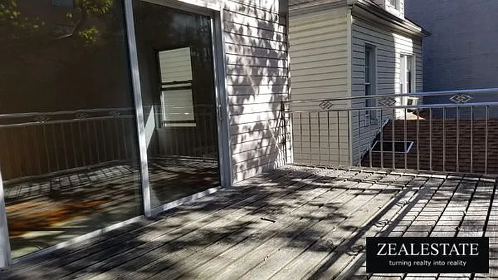 Rented by ZealEstate Group Inc | media 15