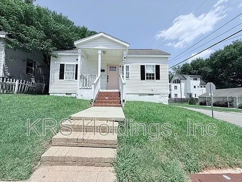 617 E Cabarrus St Photo 1