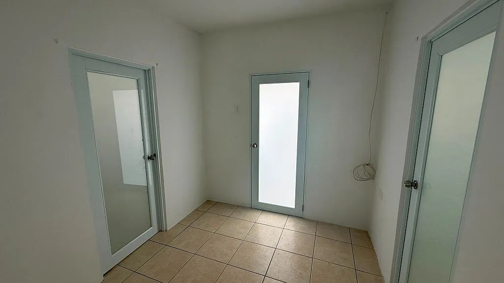 2 bed, 1.0 bath, 842 sqft, $750 — Photo 3