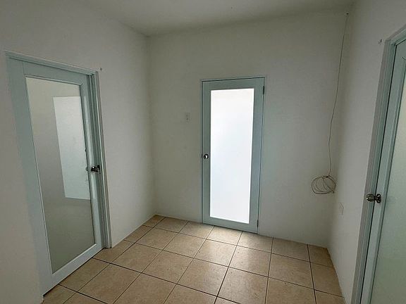 3rd image of 51 C Padre Perez Esq Loiza Cordero Unit 1