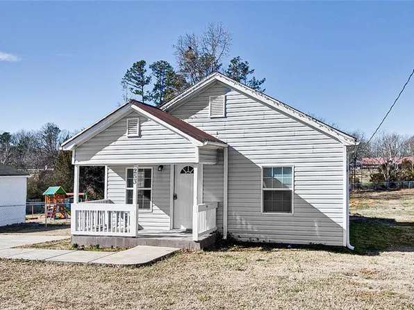 253 Lake St, Linwood, NC 27299