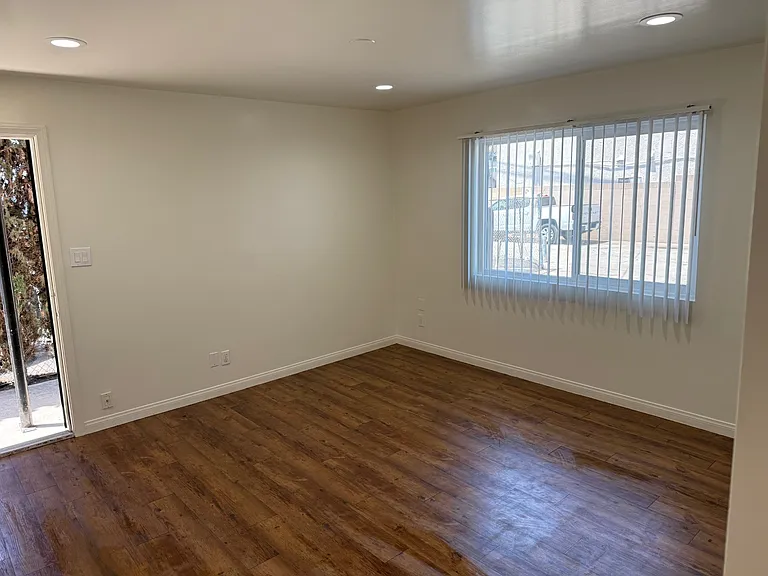 14527 S Western Ave #3 — Photo 4