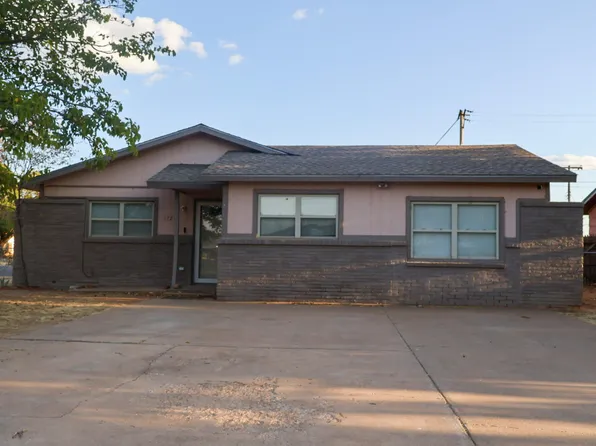 1724 E 2nd Pl, Lubbock, TX 79403
