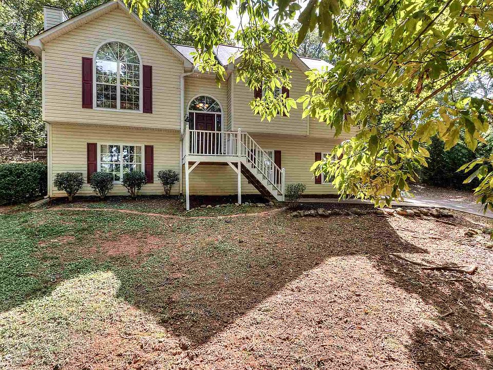 1st image of 31 Mountain Trail Ct