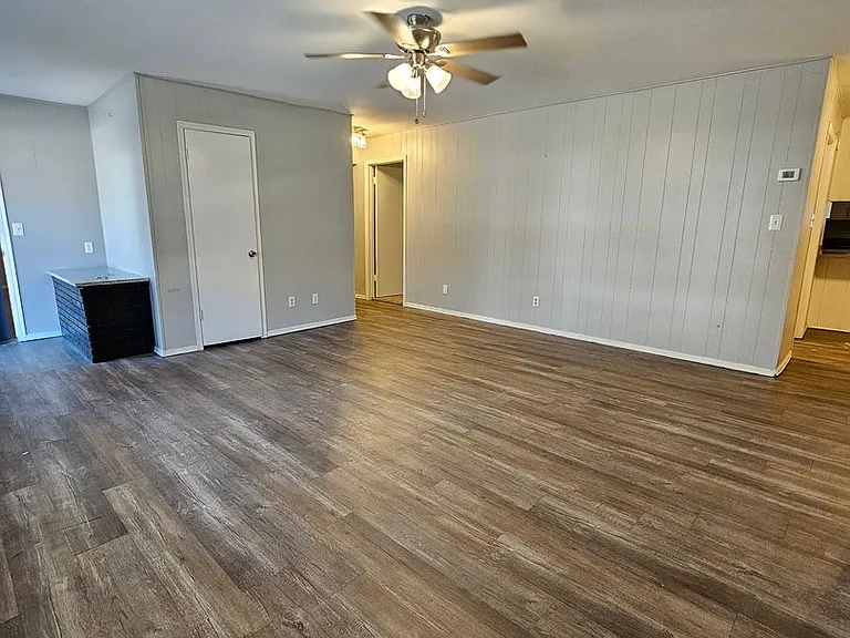 Broadway Apartments in Rose District — Photo 21