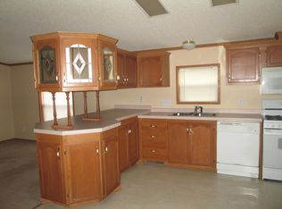 80 Grey Fox Ct, Grand Blanc, MI 48439