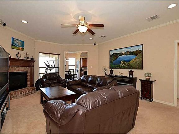 4th image of 1655 Williamsburg Cir