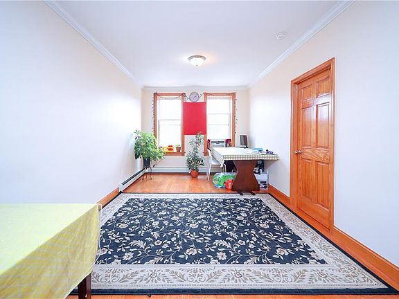 5th image of 1247 Avenue U