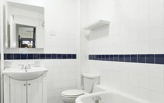 Rented by Compass | media 12