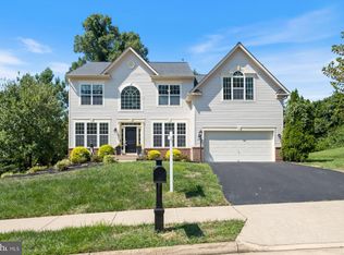 3318 Barnetts Crossing Pl, Triangle, VA 22172
