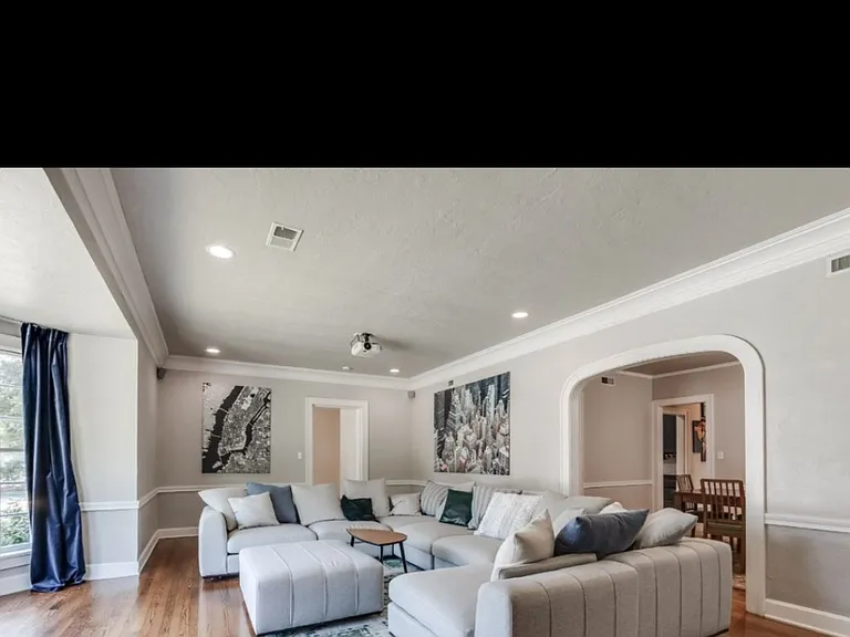 1208 NW 11th St — Photo 6