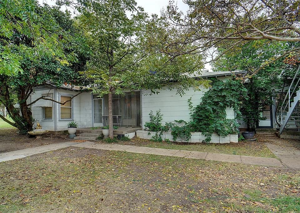 1000 SE Parkway St, Azle, TX 76020 MLS 20206063 Zillow