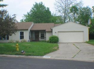 7904 Thistlewood Dr, West Chester, OH 45069