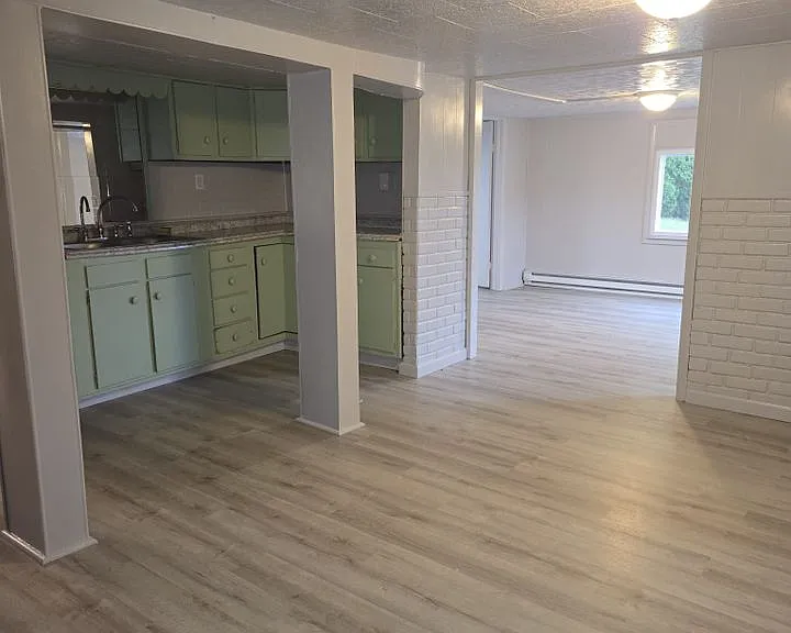 120 Union St #2 — Photo 7
