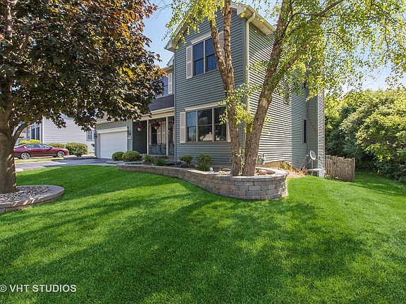 2nd image of 1551 Sandpiper Ln