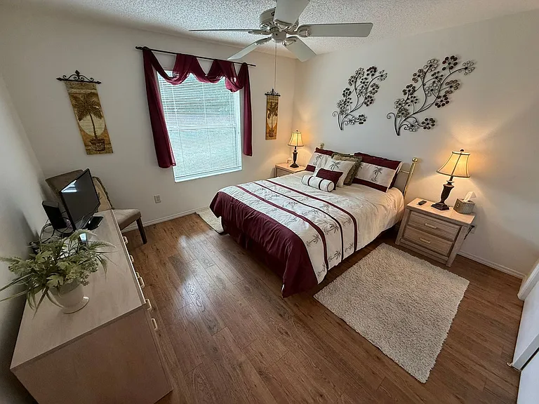 1725 Simpsonville Ln — Photo 21