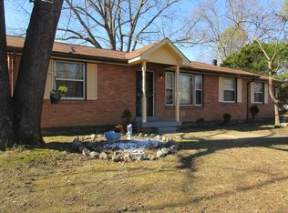 15 Dalewood Dr, Clarksville, TN 37042