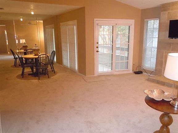 5th image of 2101 Saint Michaels Dr Unit 210