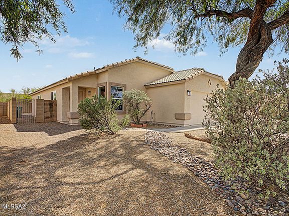5th image of 2017 W Cholla Vista Dr