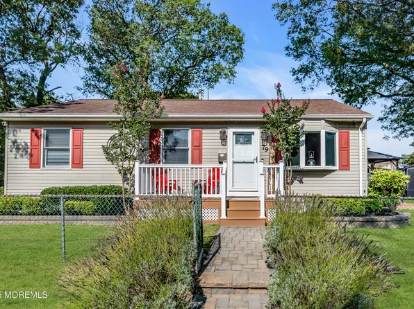 79 Central Avenue, Hazlet, NJ 07734