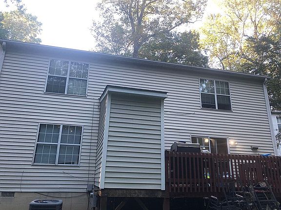 5th image of 147 King Henry Way