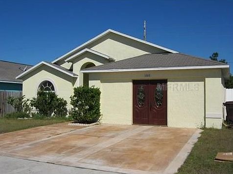 1st image of 1005 Golfside Ct